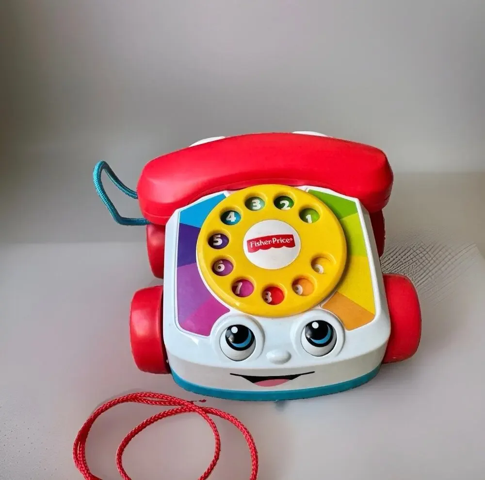 Fisher-Price Chatter Telephone Pull Toy Rotary Dial Rainbow 2010 Mattel